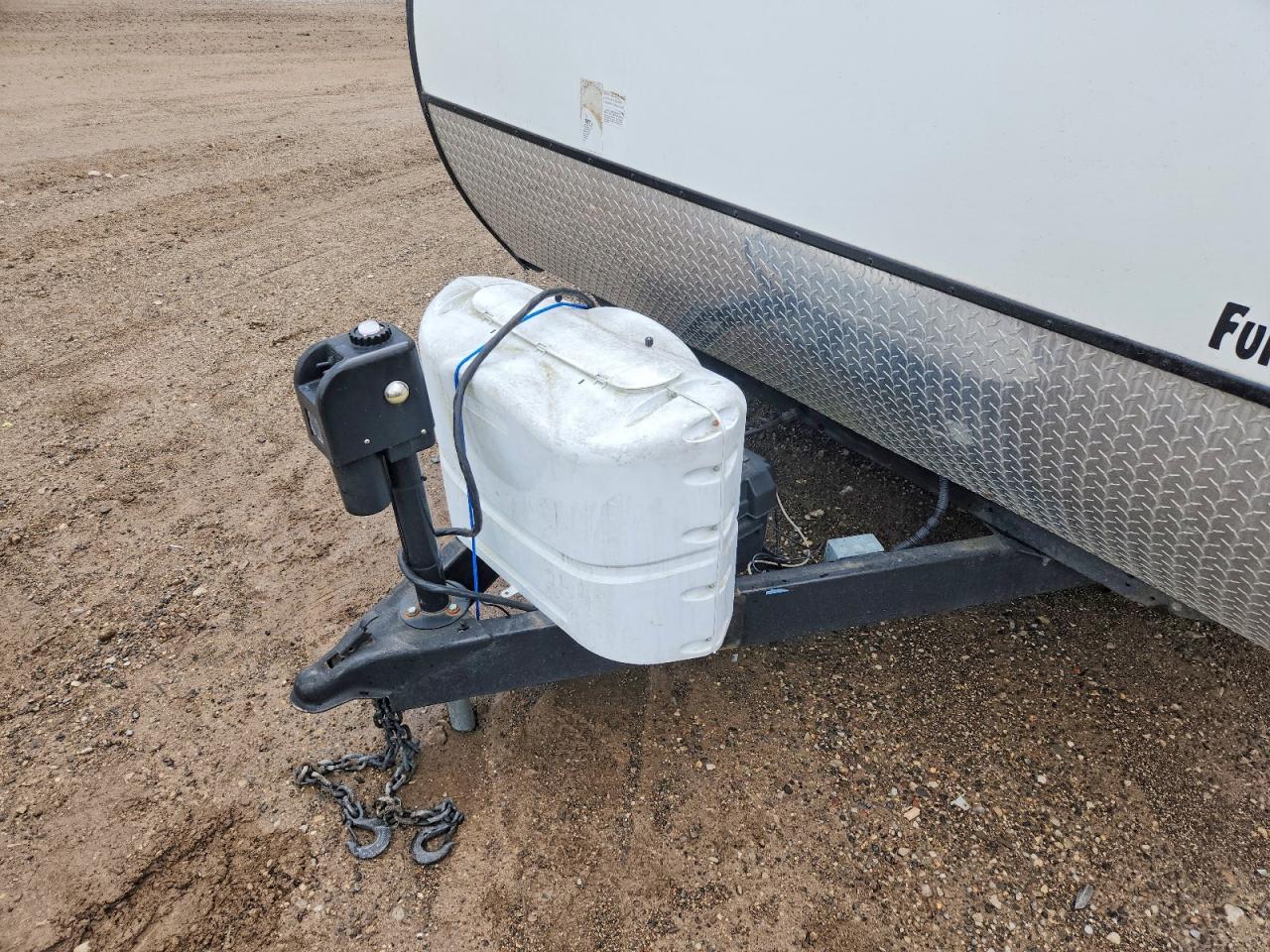 2014 KZ RV SPORTSMEN CAMPER VIN 4EZTU2829E5020467 photo 7