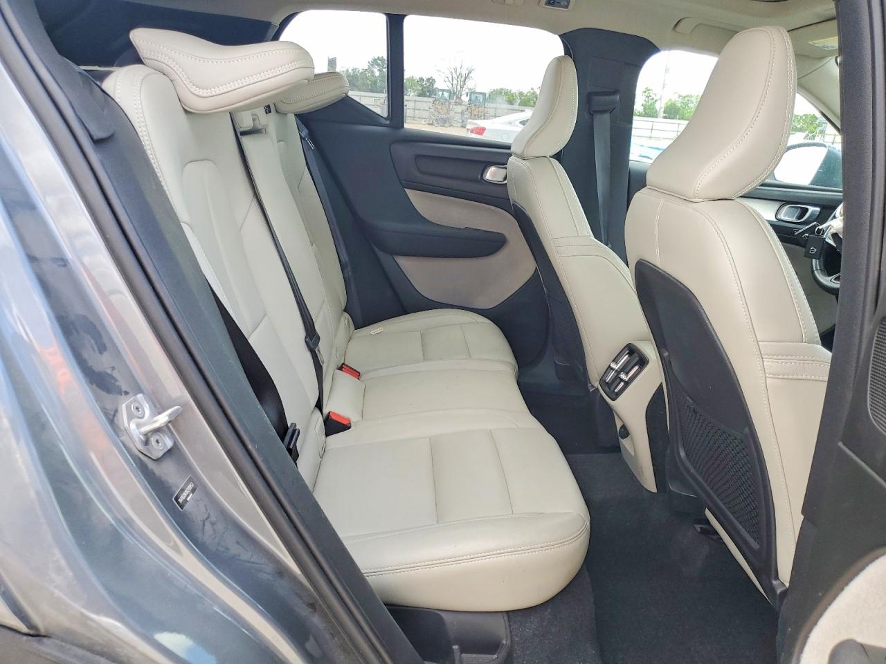 2019 Volvo Xc40 VIN YV4162UK0K2110853 photo 10