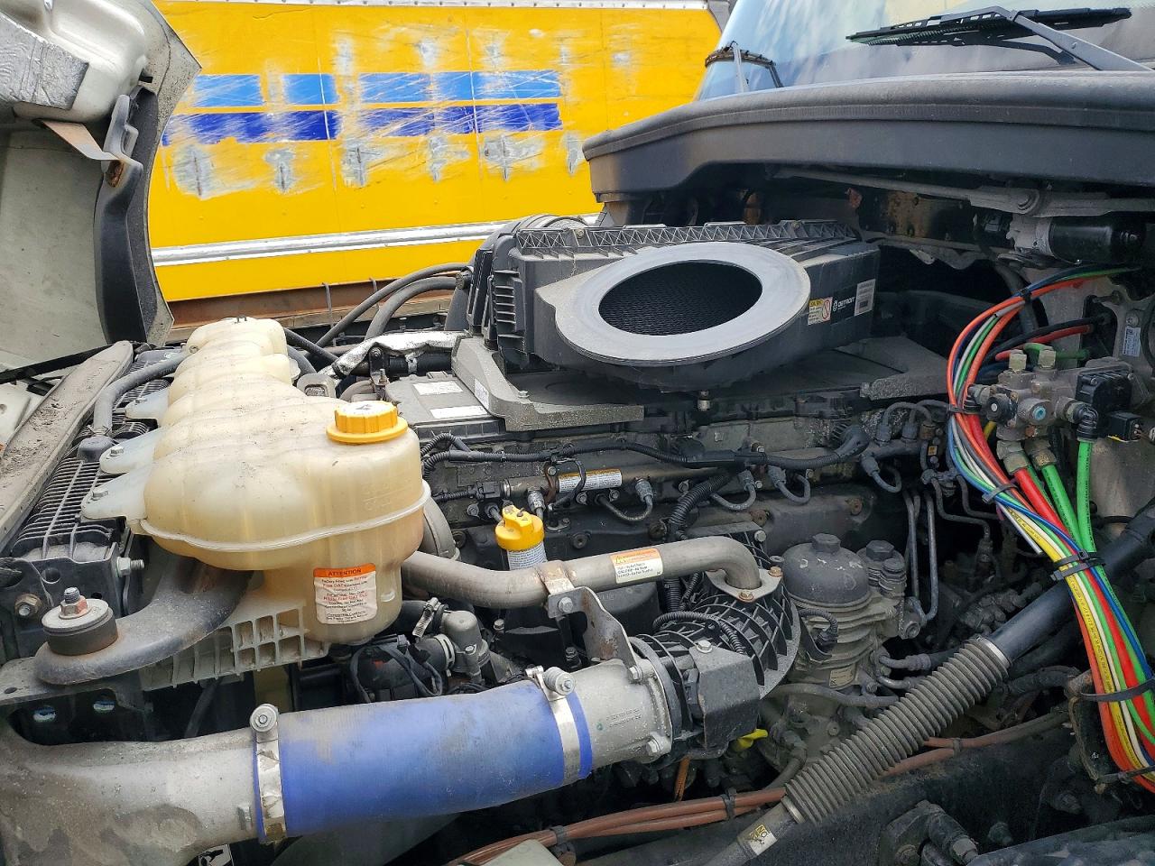 2019 FREIGHTLINER All other VIN 1FUJHLDR0KLKW4675 photo 7