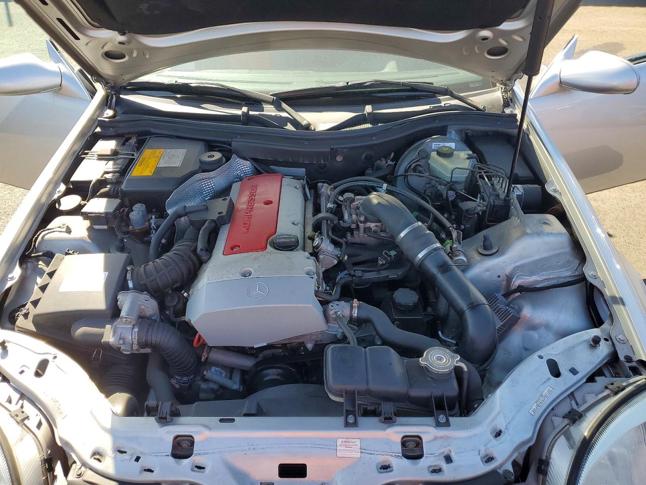 1999 Mercedes-Benz Slk-class VIN WDBKK47FXXF088789 photo 11