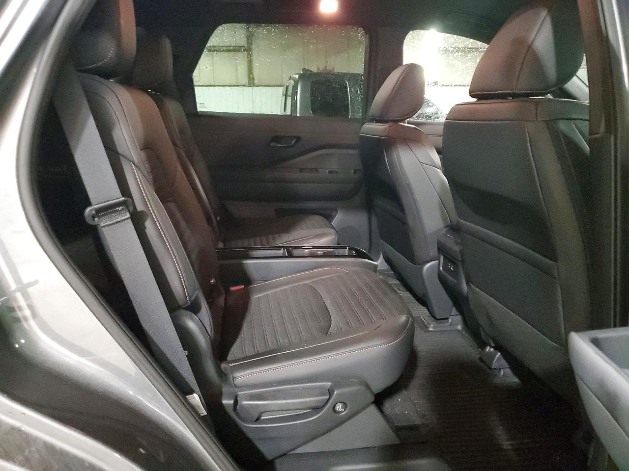 2025 Nissan Pathfinder VIN 5N1DR3BD8SC244209 photo 11