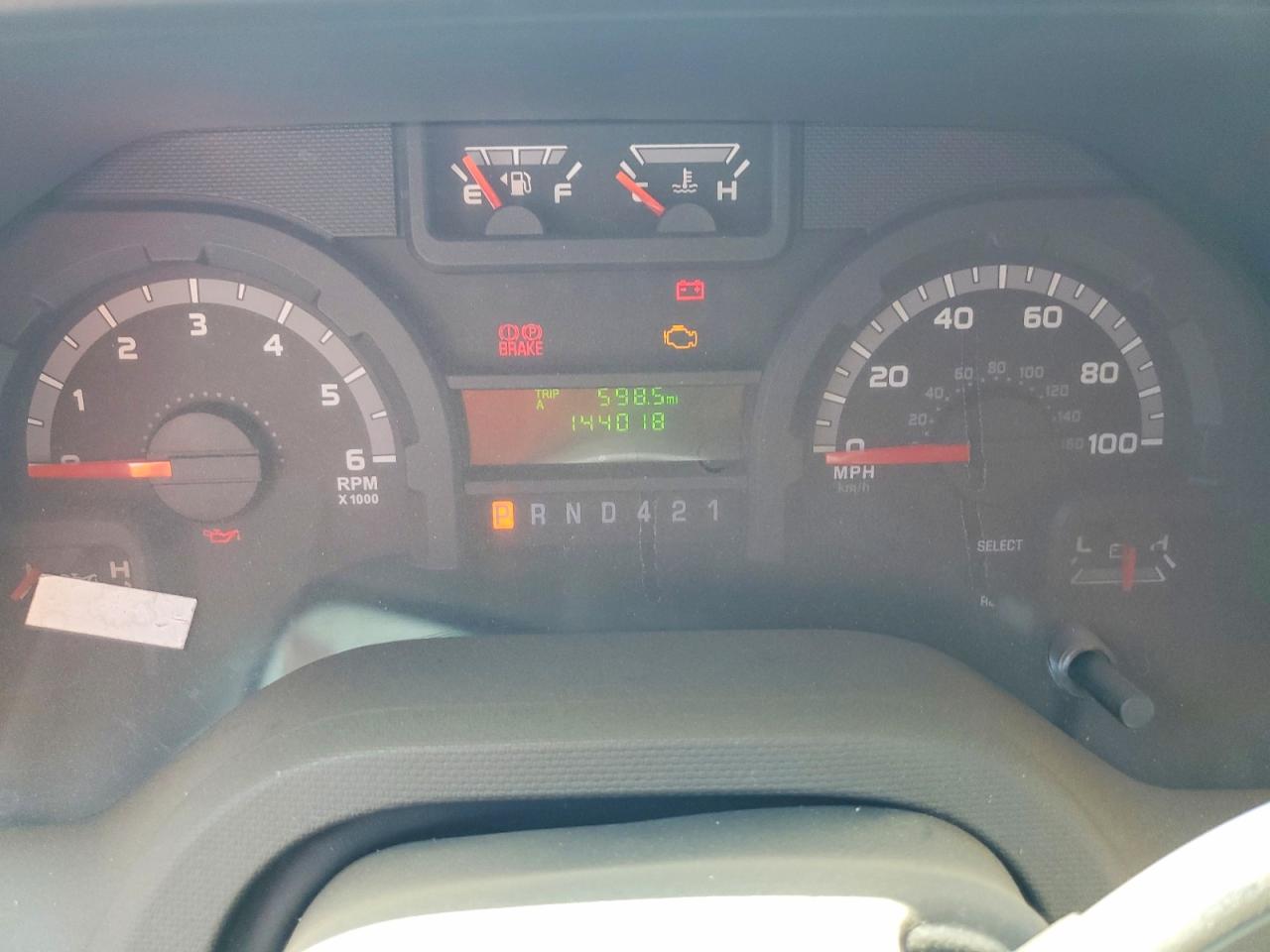 2017 Ford Econoline VIN 1FDFE4FS8HDC01494 photo 9