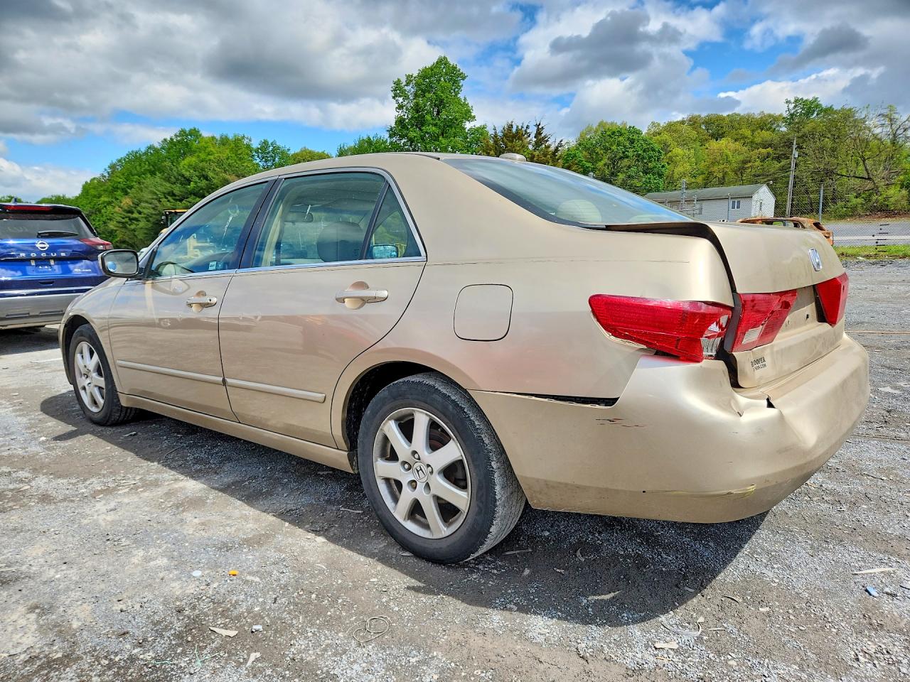 2005 HOND Accord VIN 1HGCM66525A074868 photo 2
