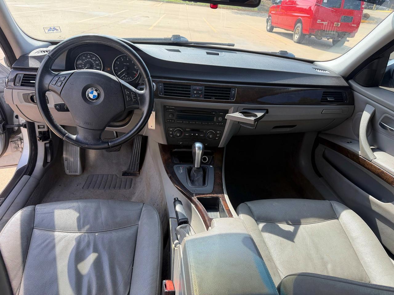 2006 BMW 3 series VIN WBAVD13516KV11749 photo 9