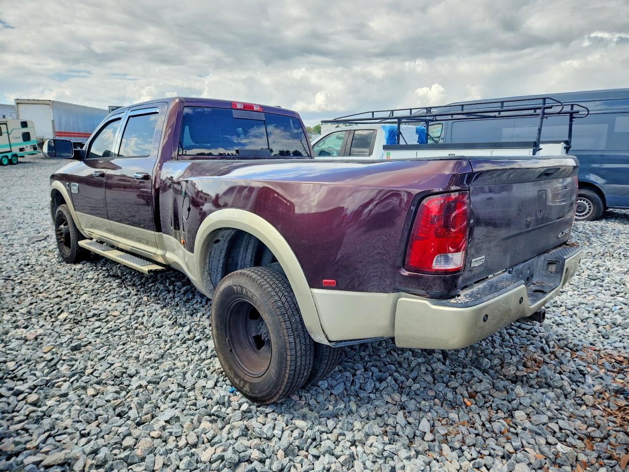 2012 DODG Ram 3500 l VIN 3C63DRKL0CG290227 photo 3