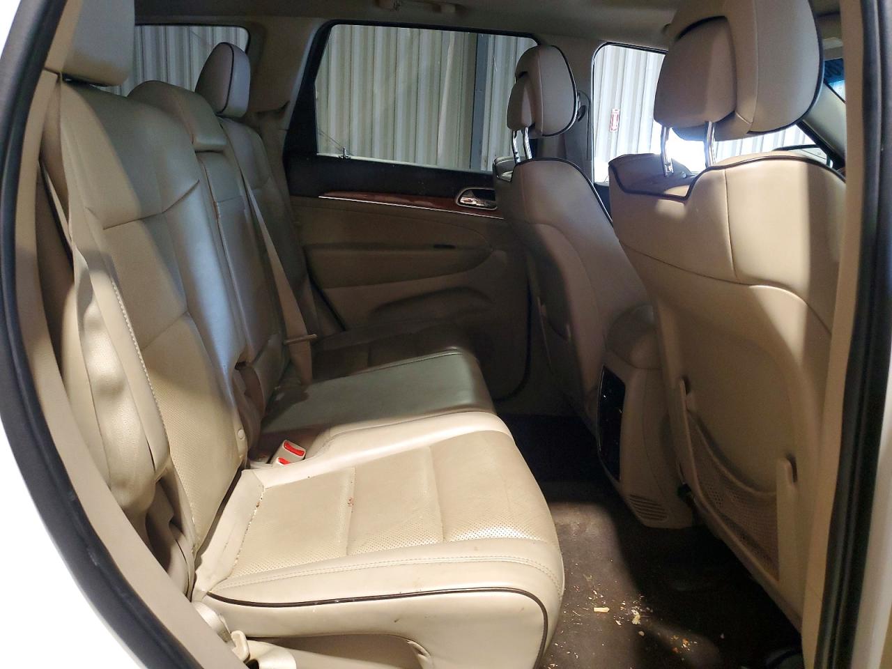 2011 Jeep Cherokee VIN 1J4RR6GG6BC560829 photo 11