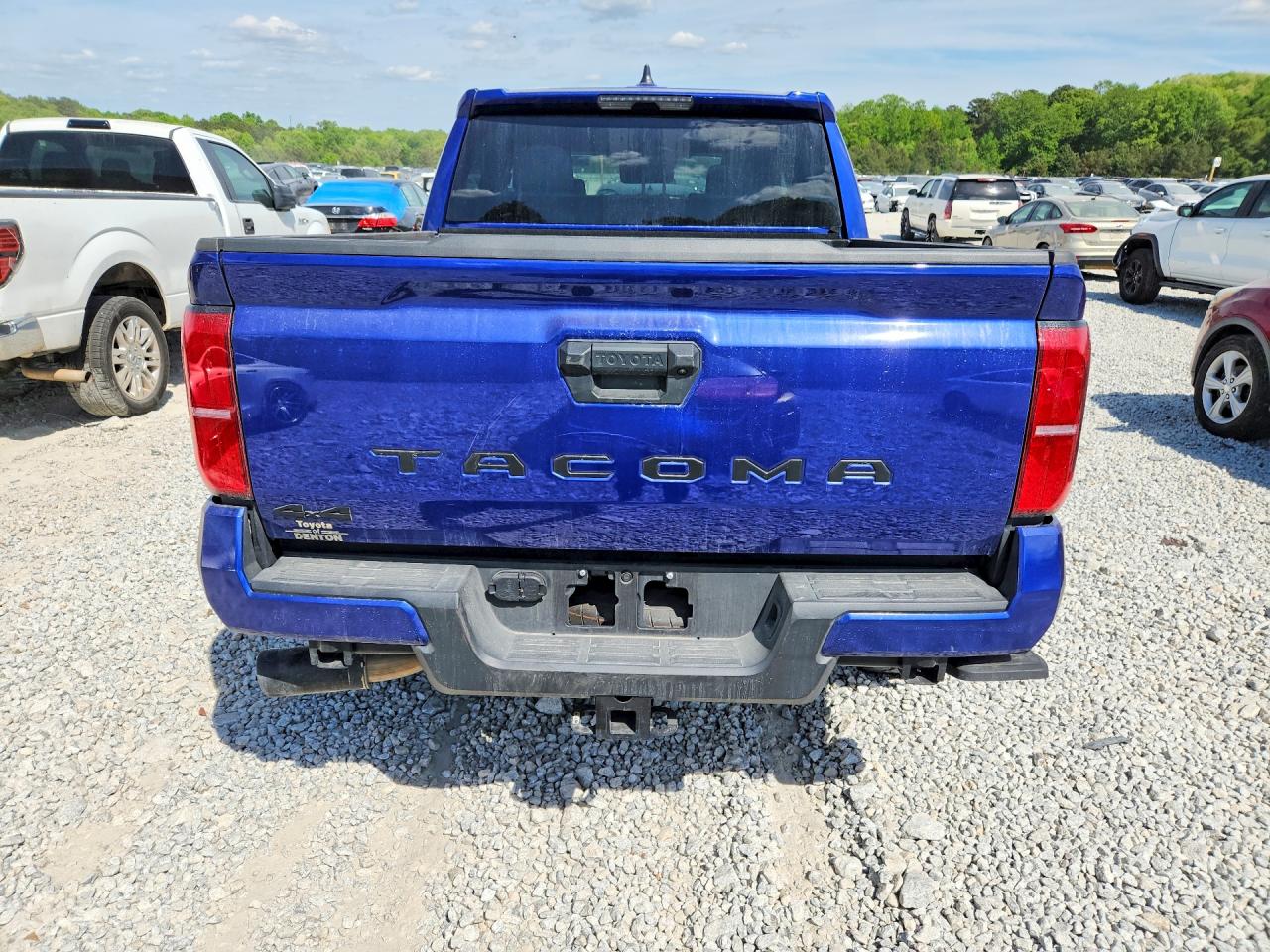 2024 Toyota Tacoma trd VIN 3TYLB5JN5RT058604 photo 6