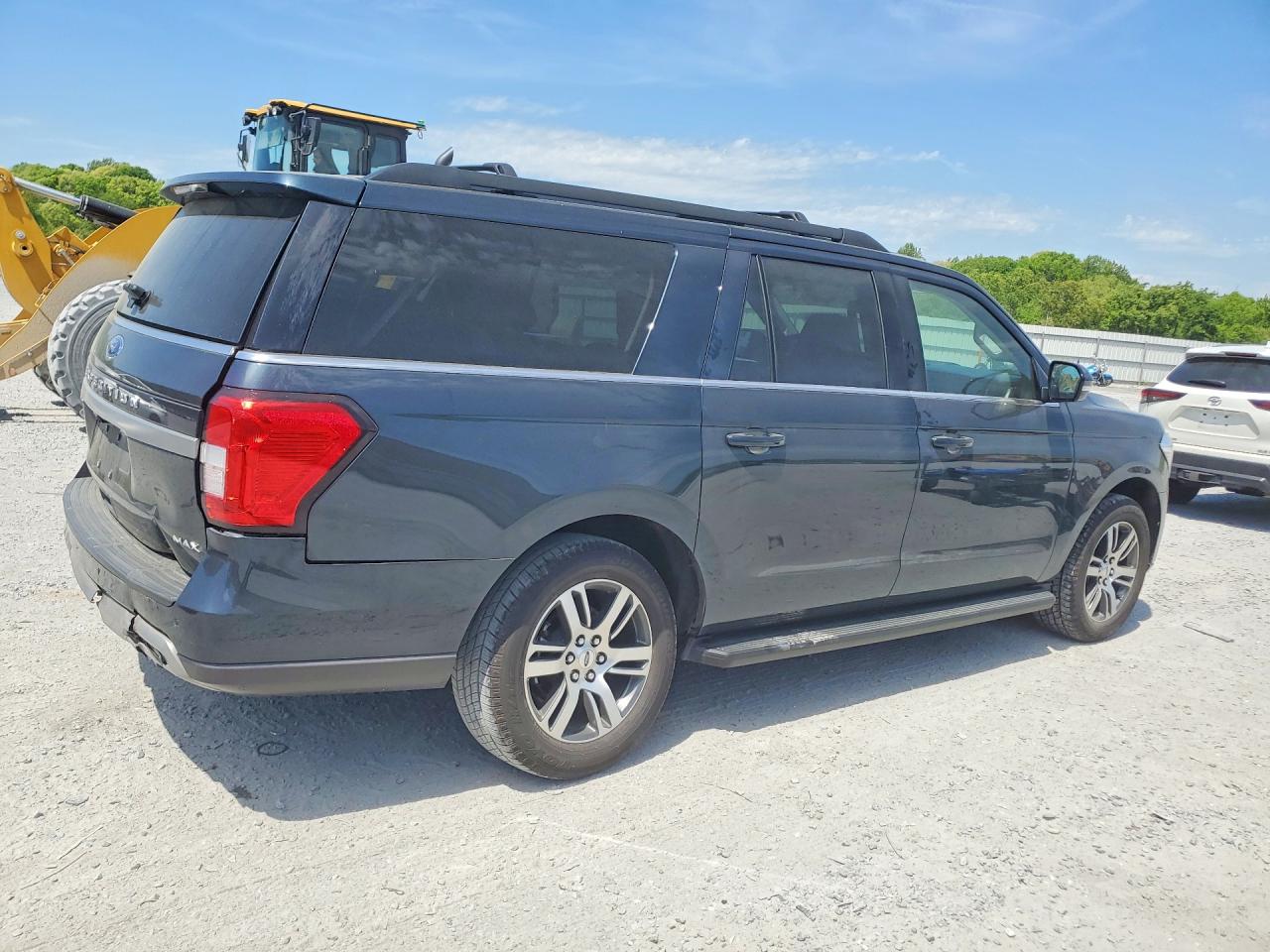 2024 Ford Expedition VIN 1FMJK1J84REB10487 photo 3