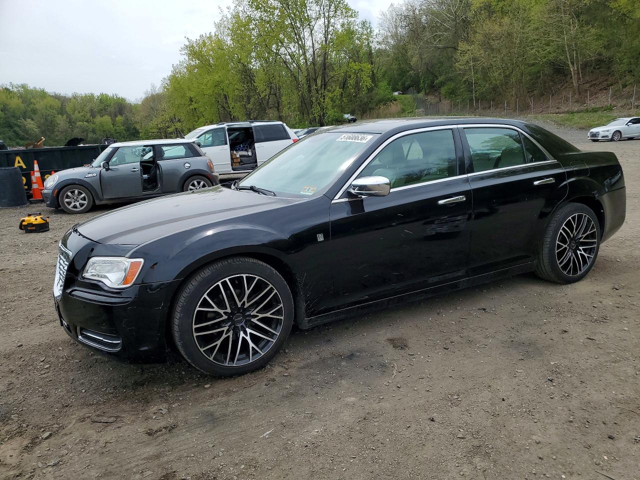 2013 Chrysler 300 VIN 2C3CCAAGXDH743552 photo 1