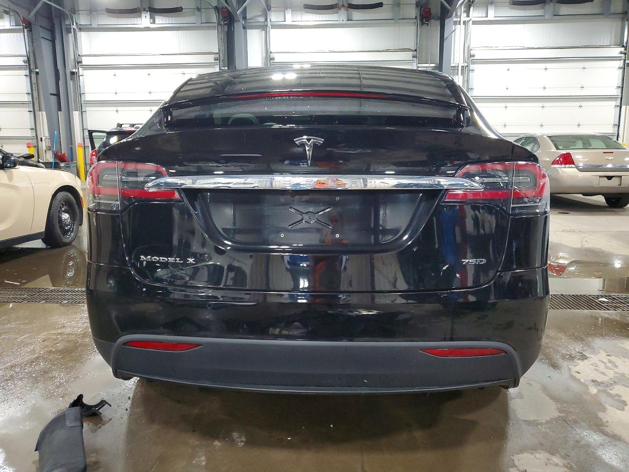 2018 Tesla Model x VIN 5YJXCDE25JF110956 photo 6
