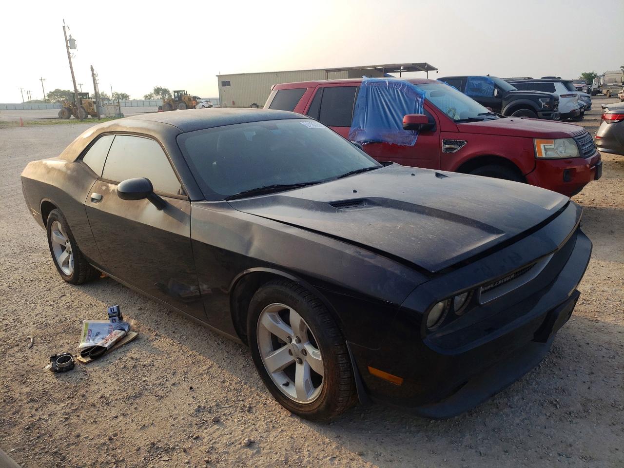 2011 Dodge Challenger VIN 2B3CJ4DG1BH524685 photo 4