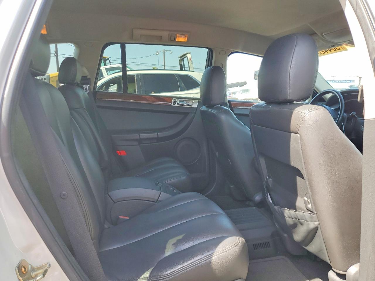 2005 CHRYSLER Pacifica VIN 2C4GM68425R353527 photo 11