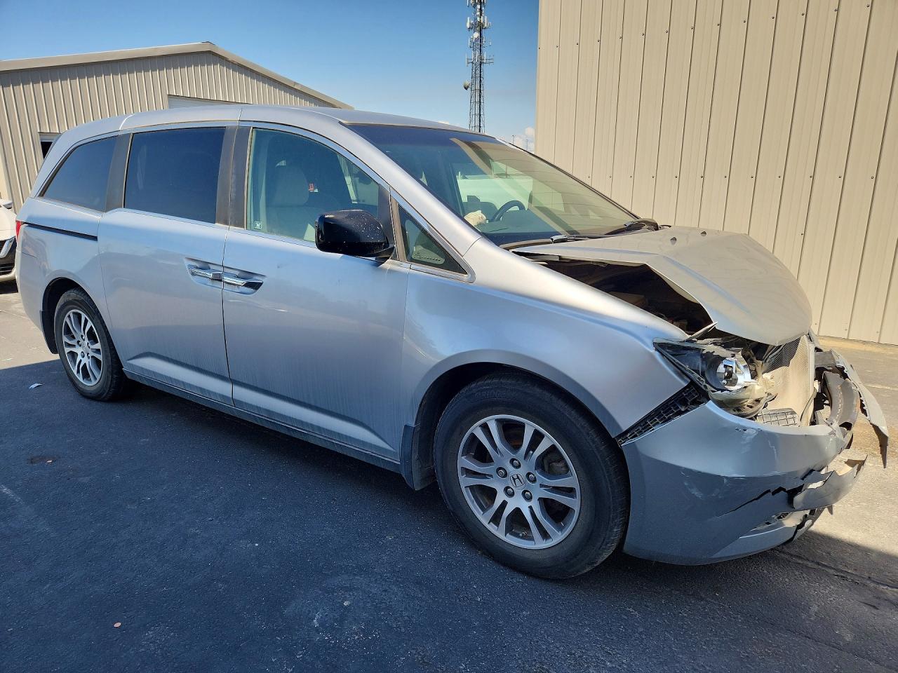 2011 Honda All models VIN 5FNRL5H47BB089315 photo 4