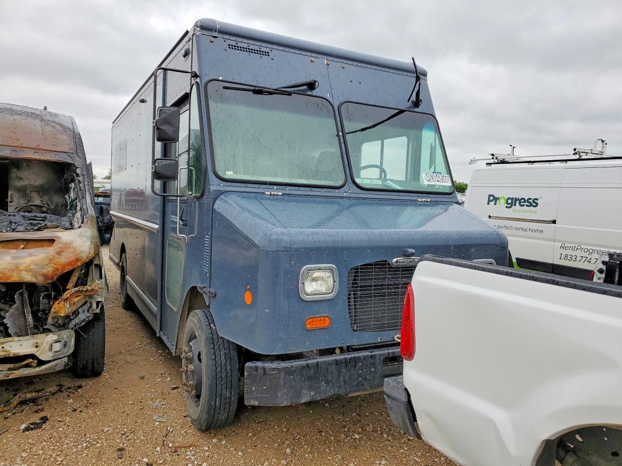 2021 FREIGHTLINER All other VIN 4UZAC2EA6MCML0804 photo 4