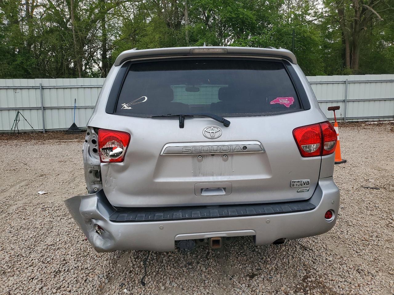 2014 Toyota Sequoia VIN 5TDJW5G11ES093243 photo 6