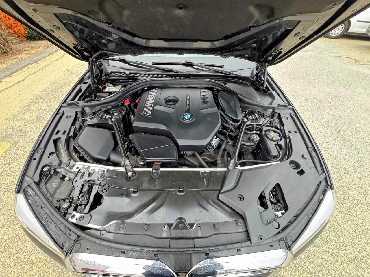 2018 BMW 5 series VIN WBAJA7C5XJWA73151 photo 7