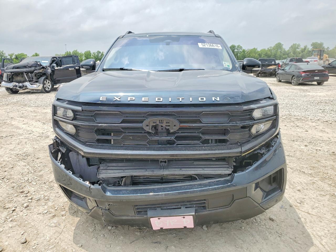 2025 Ford Expedition VIN 1FMJU1H87SEA25083 photo 5