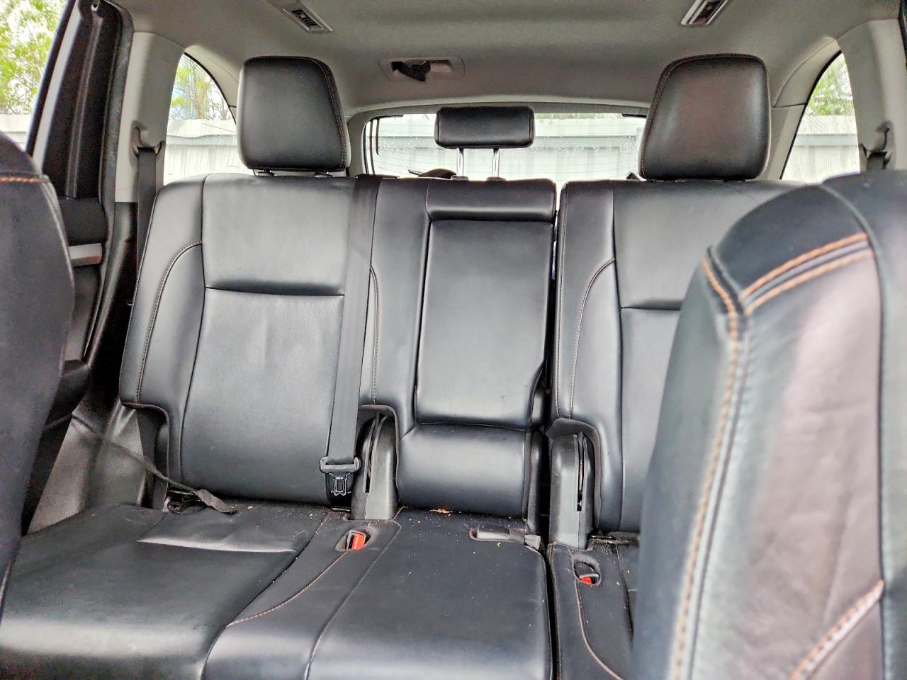 2019 Toyota Highlander VIN 5TDJZRFH9KS622351 photo 10
