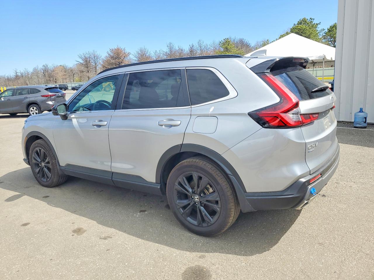 2023 Honda Crv VIN 7FARS6H93PE004762 photo 2