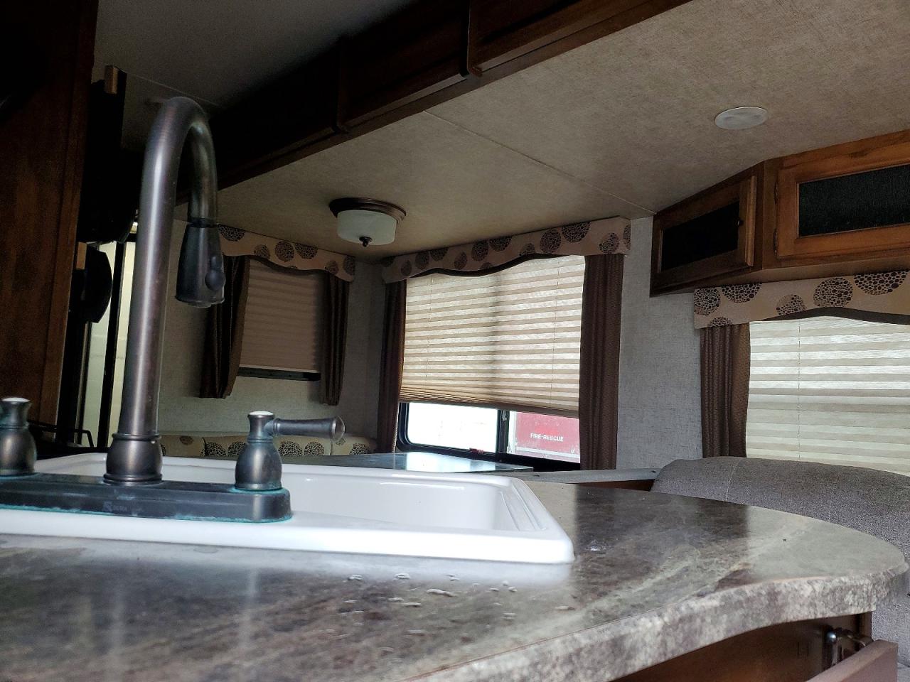 2015 KEYSTONE Sprinter VIN 4YDT26R28F1531848 photo 6