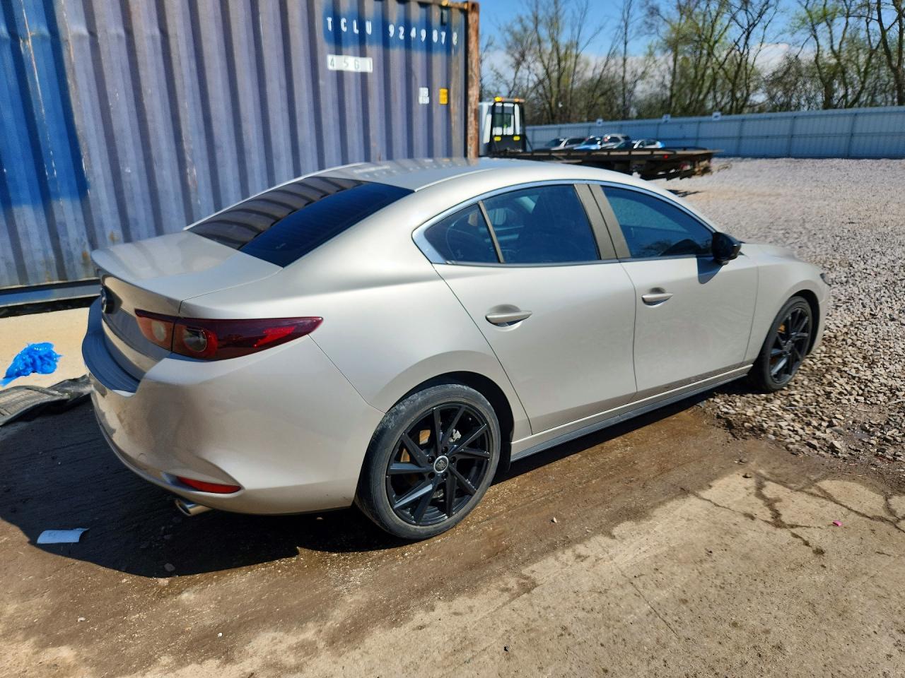 2022 Mazda 3 VIN JM1BPBCL1N1501602 photo 3