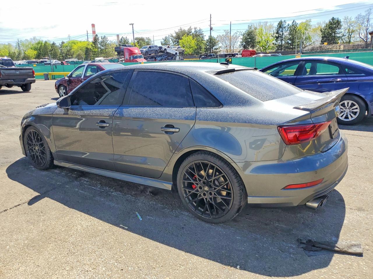2019 Audi S3 VIN WAUB1GFF4KA085137 photo 2