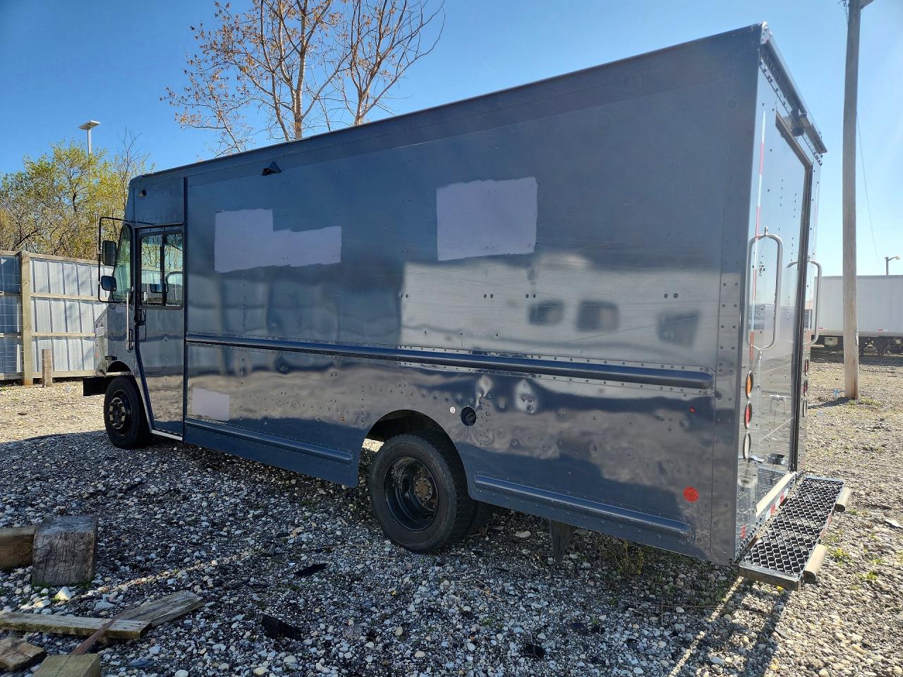 2021 FREIGHTLINER All other VIN 4UZAC2GA6MCMM9480 photo 2