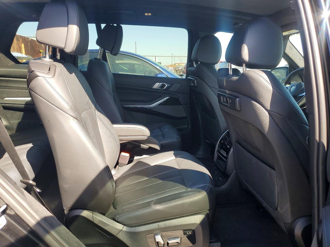 2020 BMW X7 VIN 5UXCW2C04L9C02506 photo 11