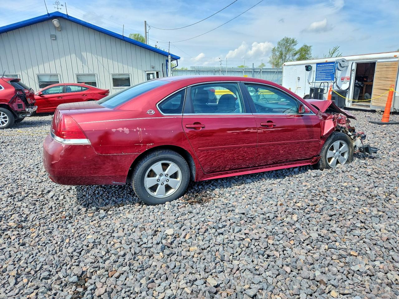2009 Chevrolet Impala VIN 2G1WT57K591182374 photo 3