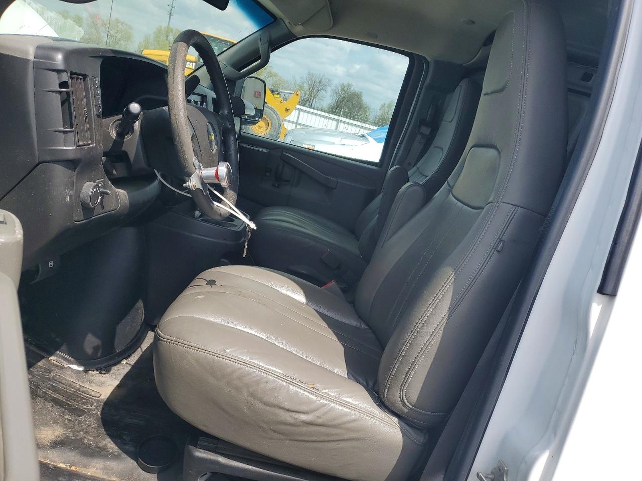 2017 CHEV Express VIN 1GCZGGFF7H1266970 photo 7