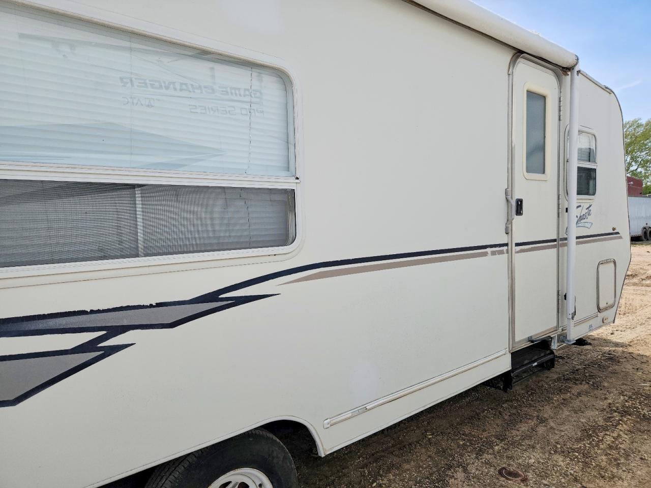 2001 SHASTA Coachmen VIN 1TS2B502619104273 photo 5