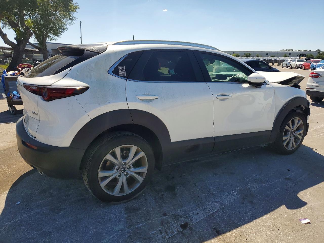 2022 Mazda Cx30 VIN 3MVDMBBL1NM435315 photo 3
