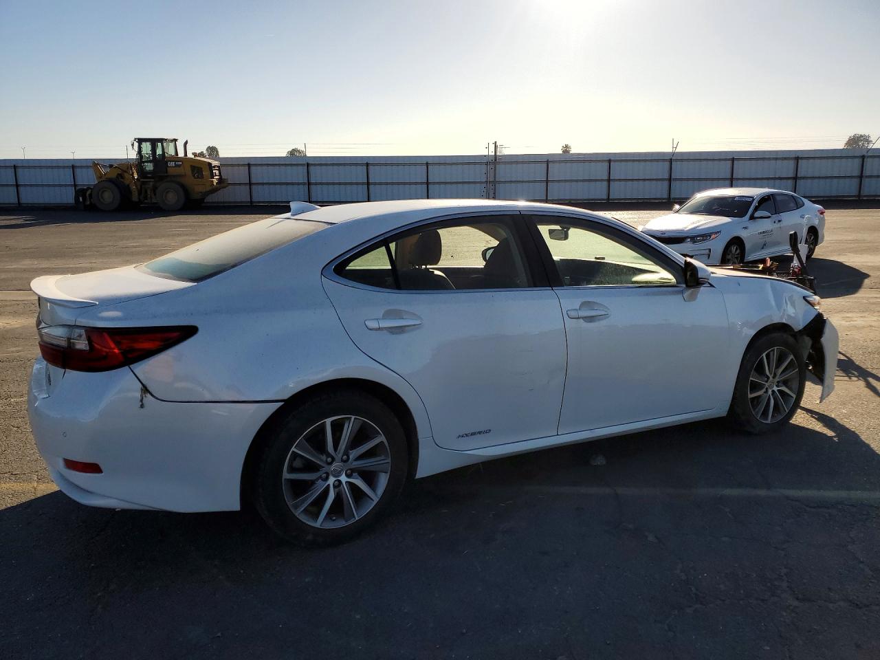 2016 Lexus Es300 VIN JTHBW1GG4G2113334 photo 3