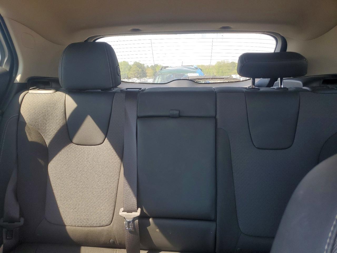 2023 Buick Encore VIN KL4MMDS29PB007887 photo 10