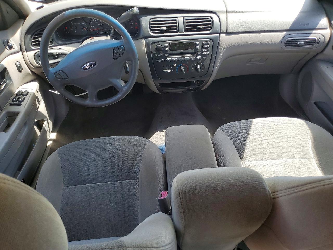 2002 Ford Taurus VIN 1FAFP53UX2A122305 photo 8