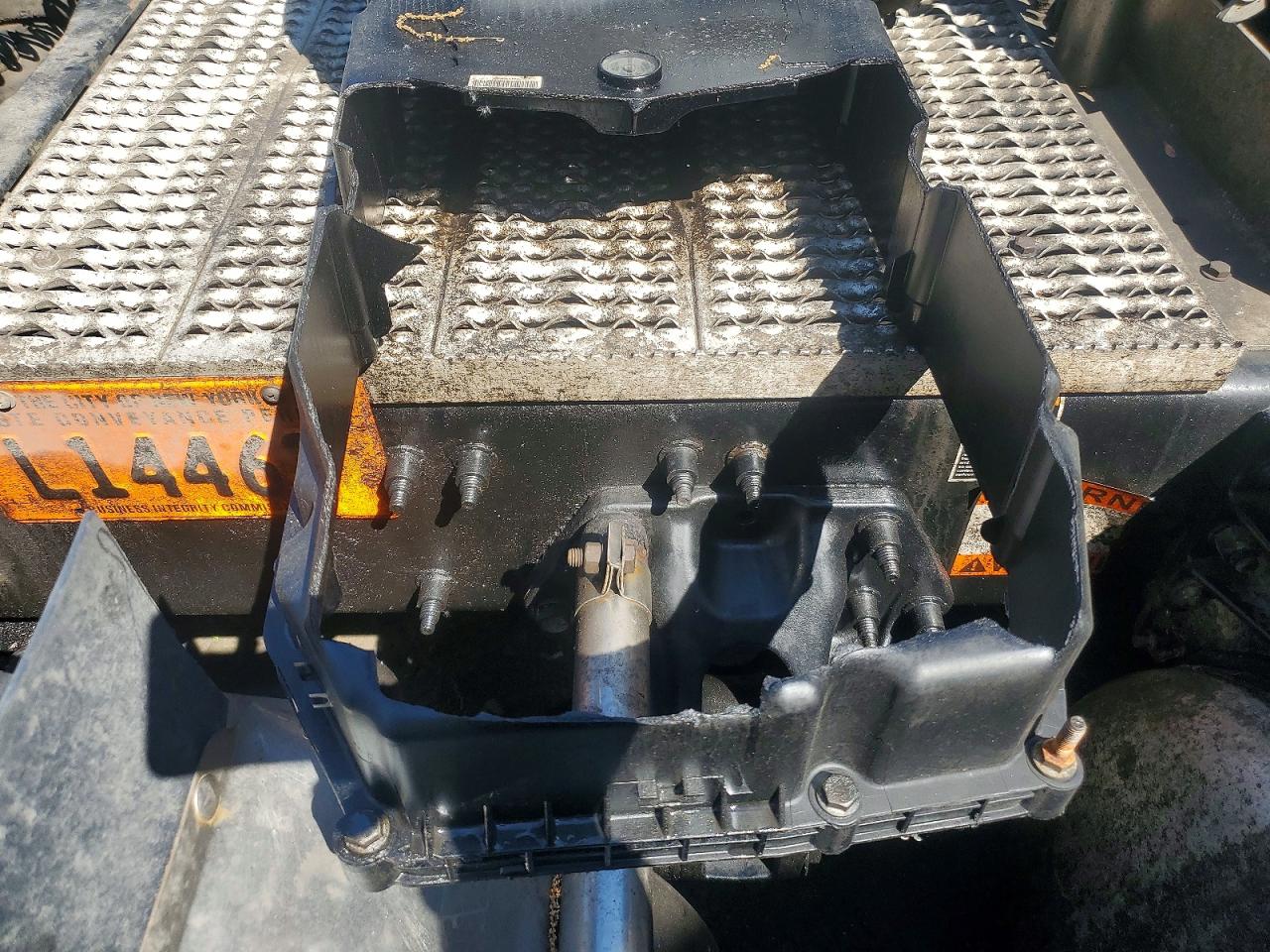2017 PETERBILT All other VIN 1XPBDP9X8HD450746 photo 9