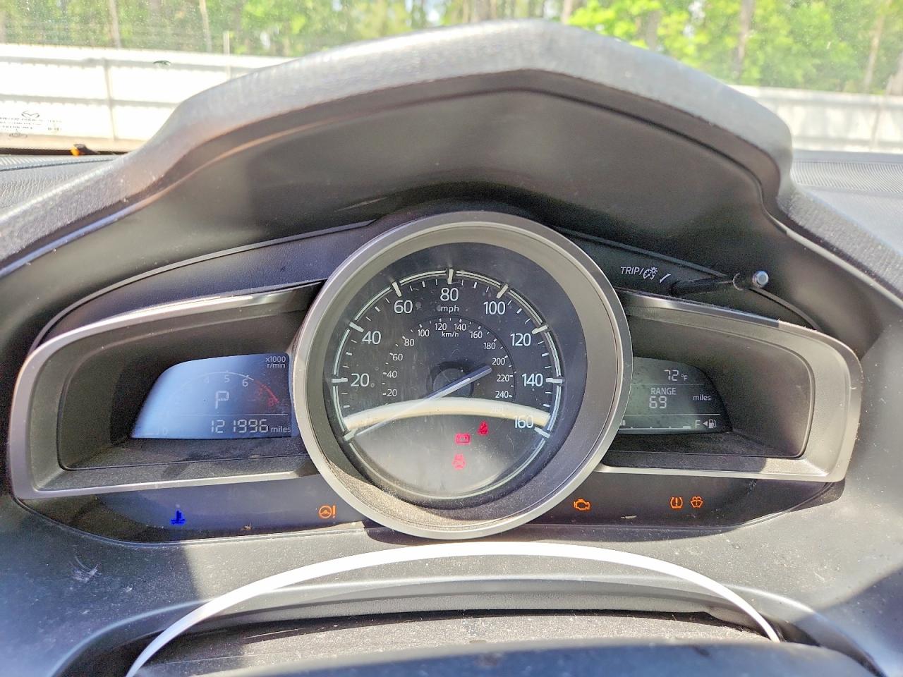 2018 Mazda 3 VIN 3MZBN1U77JM168687 photo 9