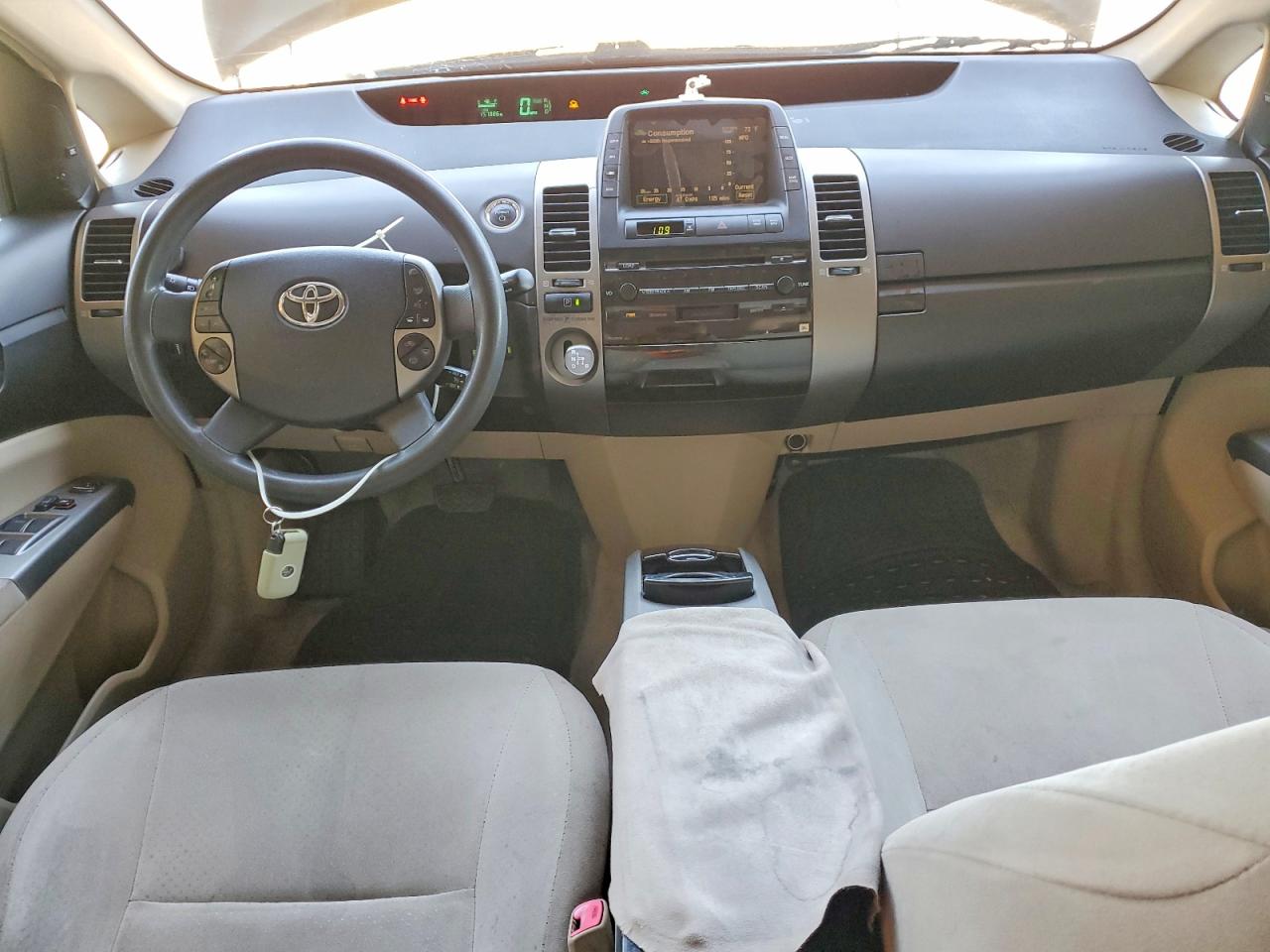 2005 Toyota Prius base VIN JTDKB20U853050720 photo 8