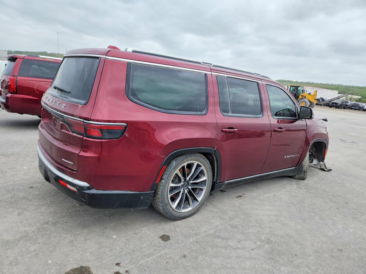 2022 Jeep Wagoneer VIN 1C4SJVDT3NS214872 photo 3