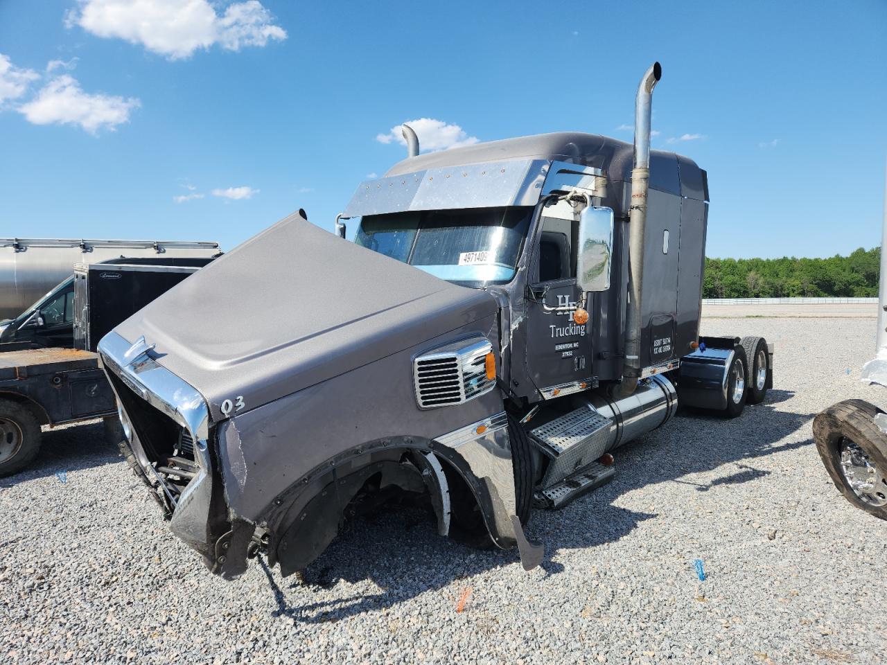 2015 FREIGHTLINER All other VIN 3ALXFBCG1FDGC1672 photo 2