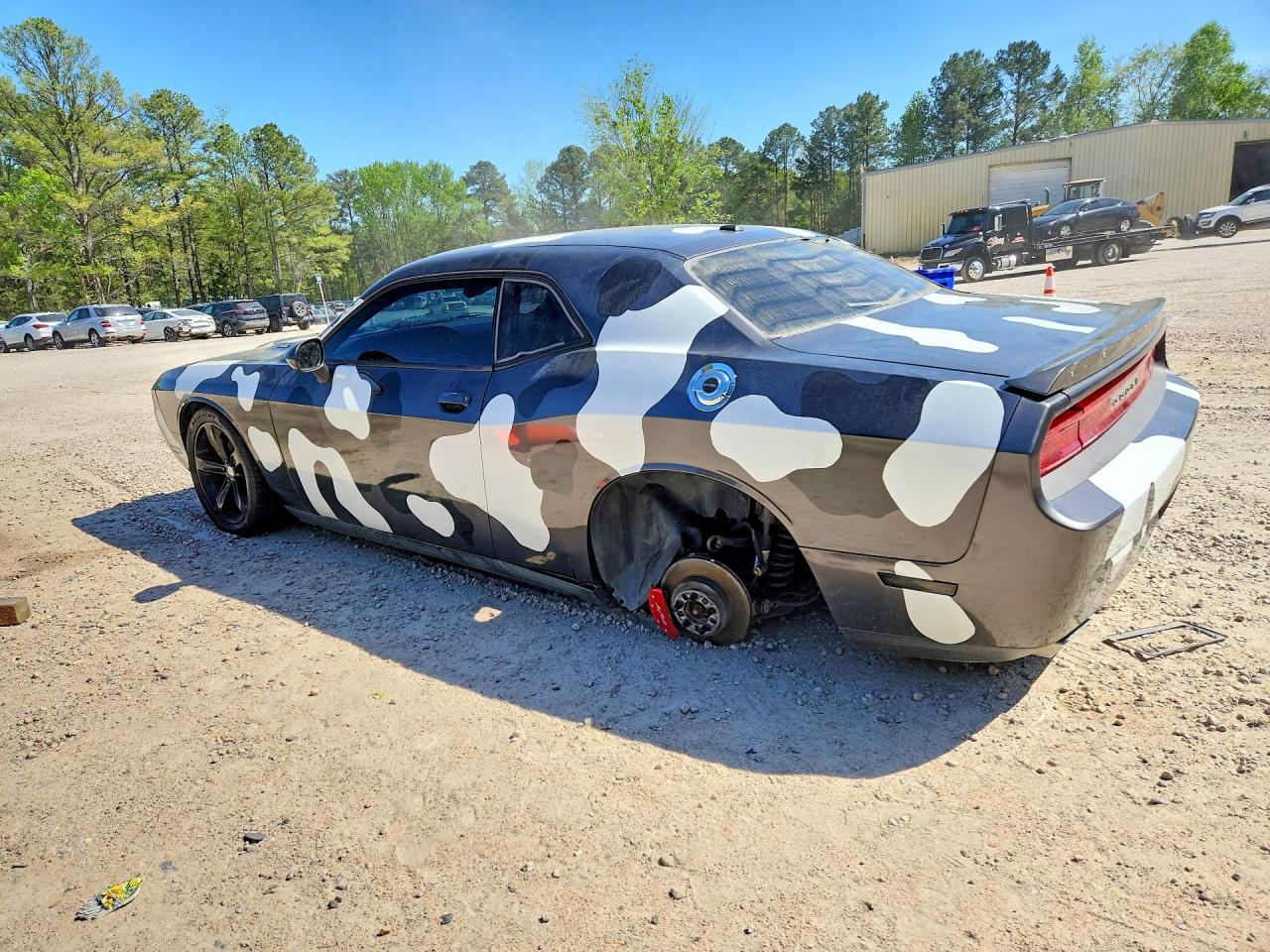 2013 Dodge Challenger VIN 2C3CDYBT0DH651724 photo 2