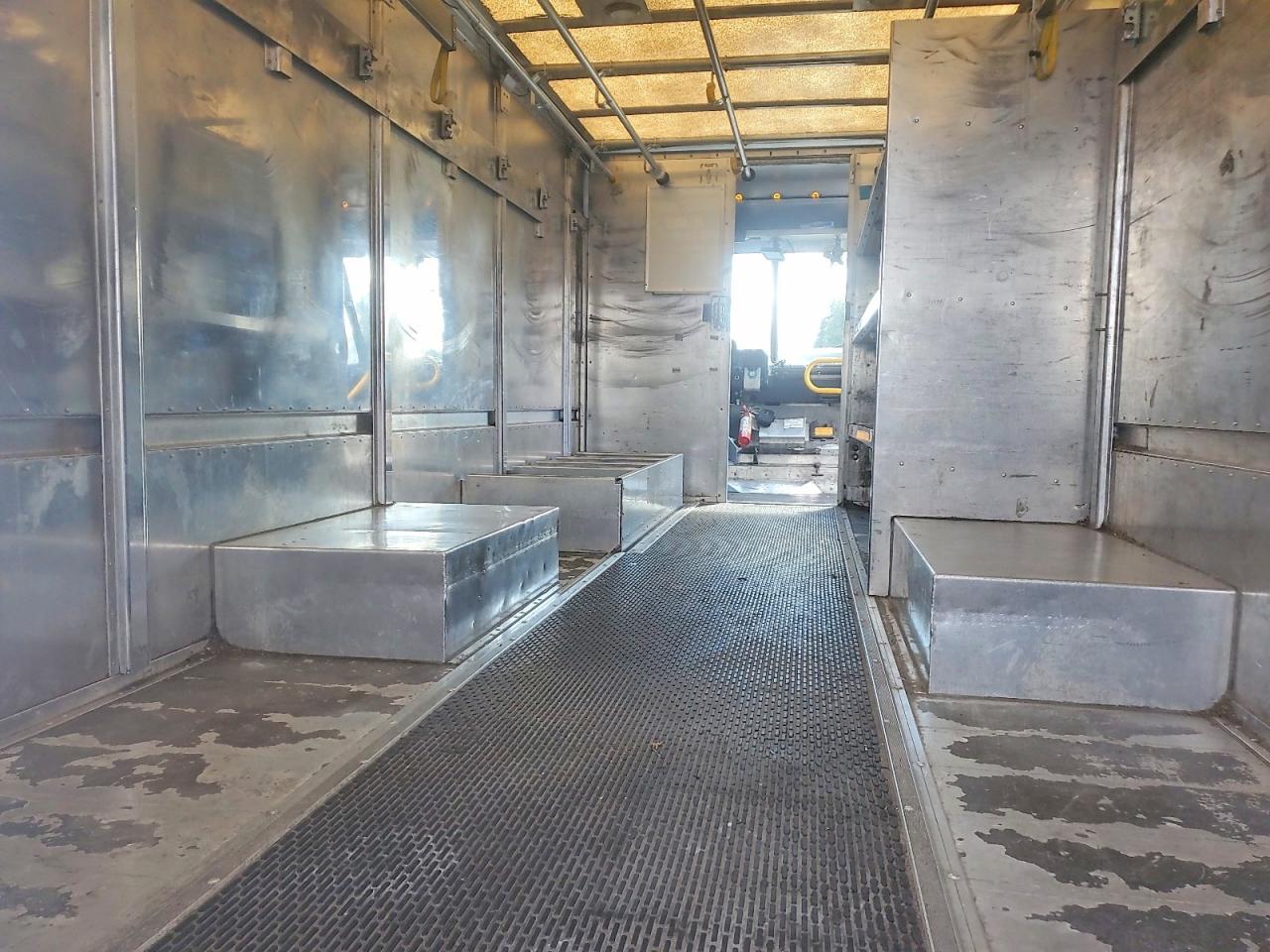 2005 FREIGHTLINER All other VIN 4UZAANBW95CV06007 photo 10