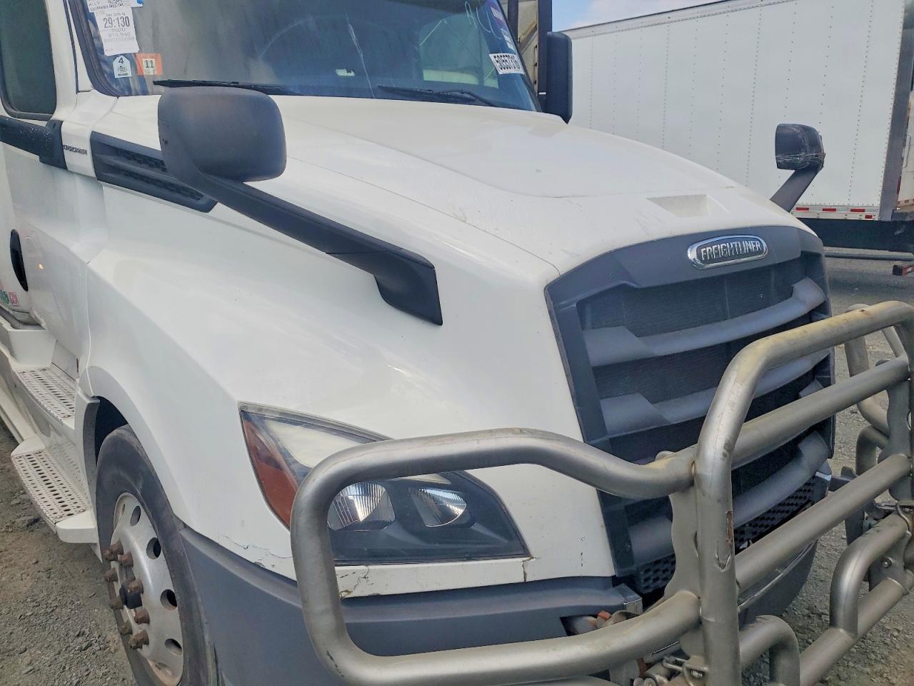 2020 FREIGHTLINER All other VIN 3AKJHHDR2LSLS3468 photo 7