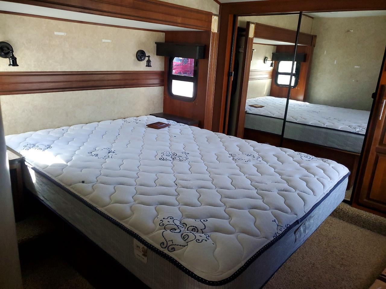 2017 JAYCO Eagle seri VIN 1UJCJ0BU9H1WE0140 photo 5