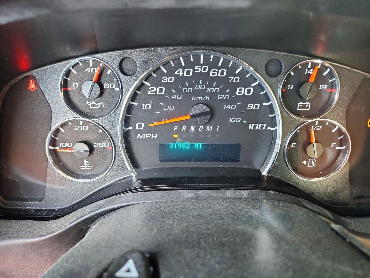 2017 CHEV Express VIN 1GCWGAFF7H1119967 photo 9