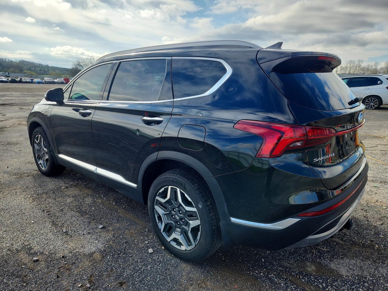 2022 Hyundai Santa fe VIN KM8S5DA16NU040944 photo 2