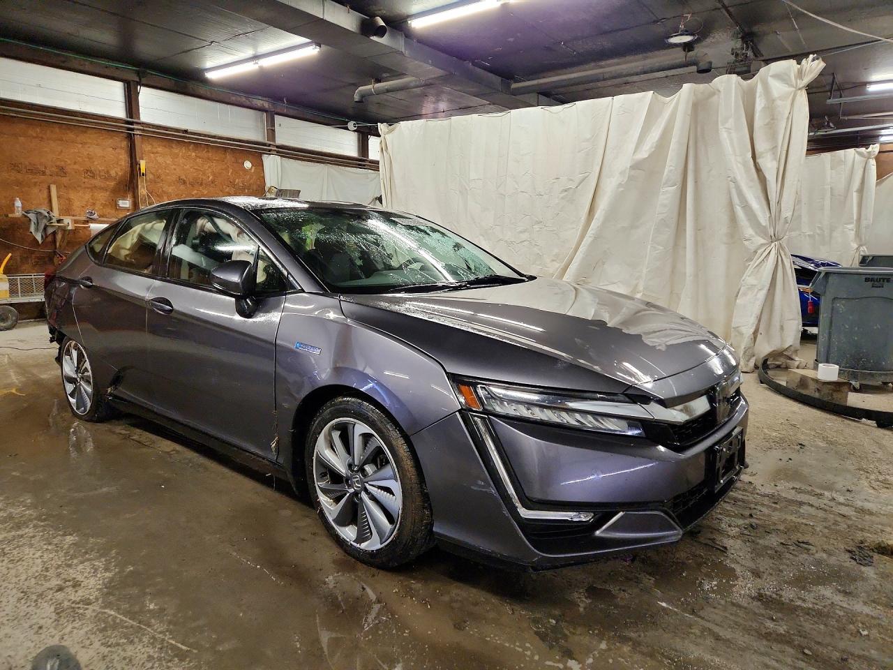 2018 Honda Clarity VIN JHMZC5F14JC005292 photo 4