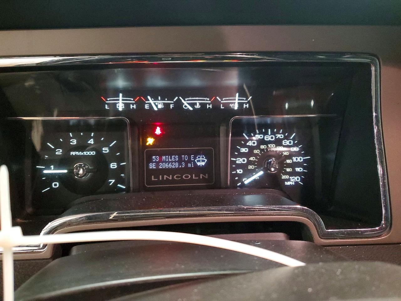 2014 Lincoln Navigator VIN 5LMJJ2J51EEL07008 photo 9