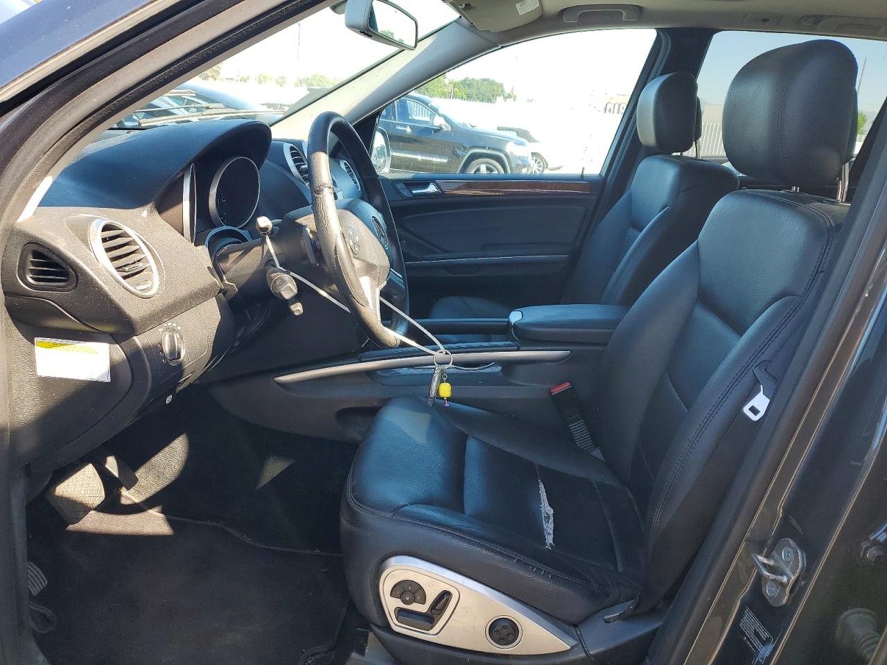 2010 Mercedes-Benz M-class VIN 4JGBB8GB5AA543151 photo 7