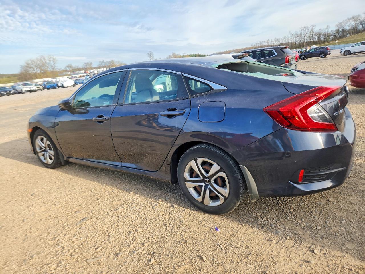 2018 Honda Civic VIN 19XFC2F58JE042165 photo 2